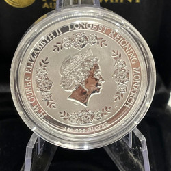 2015 $1 QUEEN ELIZABETH II LONGEST REIGNING SILVER COIN